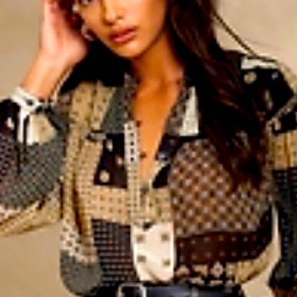 Banana Republic Eyelet Blouse. Deco Patchwork Print Size Small